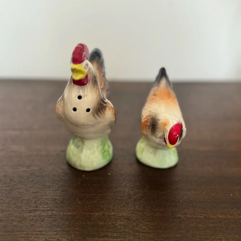 Unknown vintage farmyard